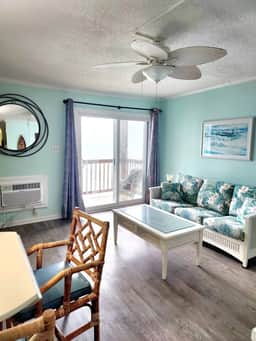 C the Sea at NTB, Relaxing Oceanfront 1 bedroom