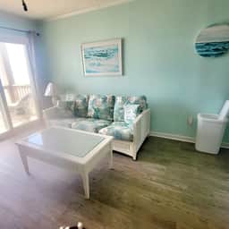 C the Sea at NTB, Relaxing Oceanfront 1 bedroom