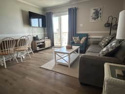 Need A Change of Sea..nery~ 2nd Floor Oceanfront