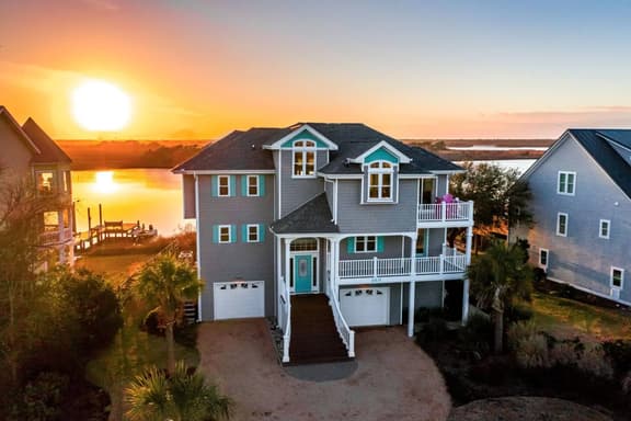 Compass Tres: Guiding You To Vacation Perfection!